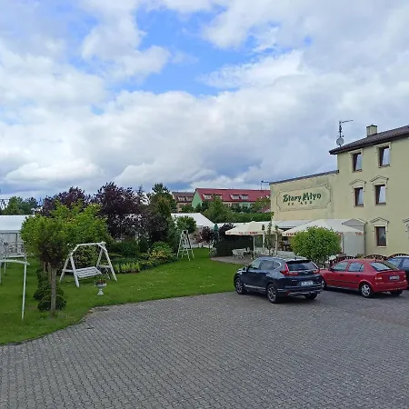 Stary Mlyn Hotel *